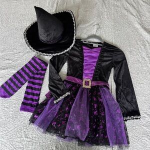 Spirit Black and Purple witch costume girls (m) 7/8
